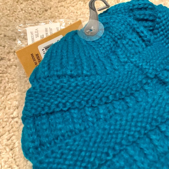 ‼️LAST CALL SALE‼️ C.C Teal Knit Beanie - Picture 5 of 6